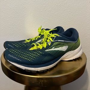 Brooks Running Launch 5